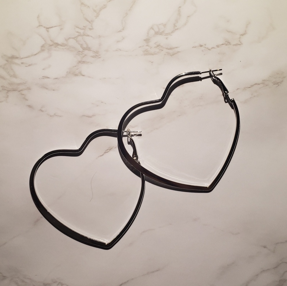 heart hoop earings